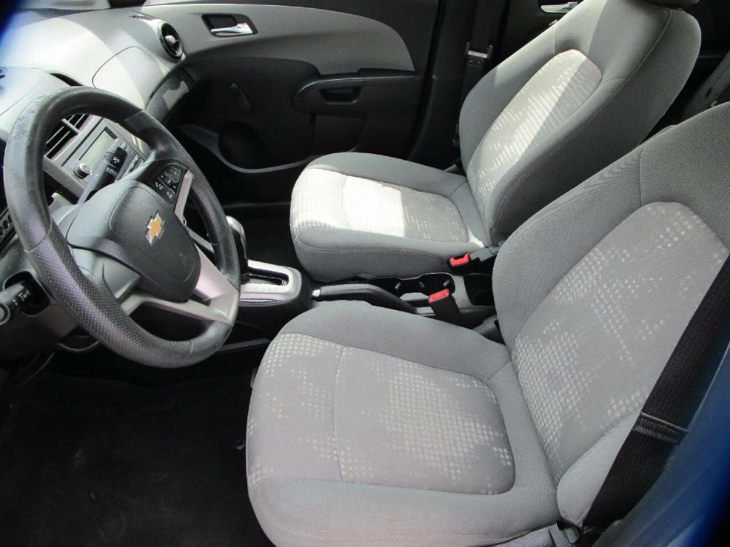 2013 Chevrolet Sonic Image 10