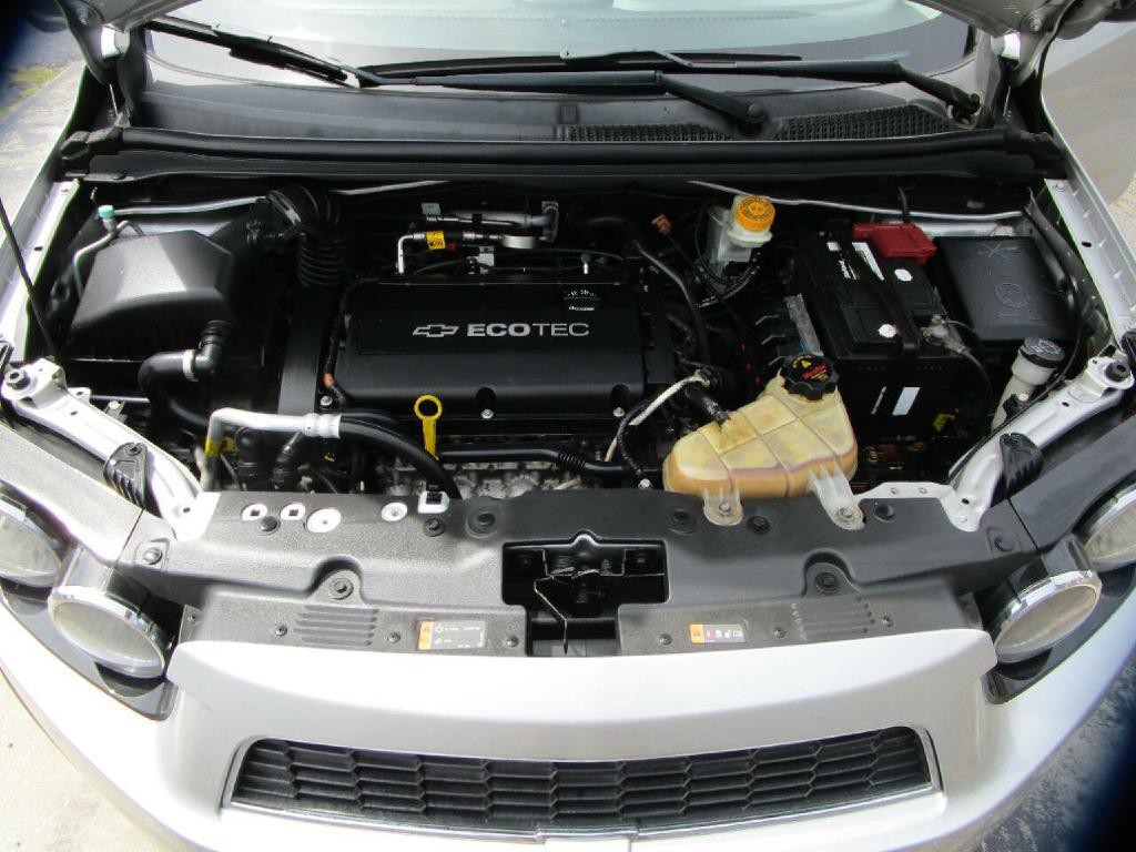 2013 Chevrolet Sonic Image 21