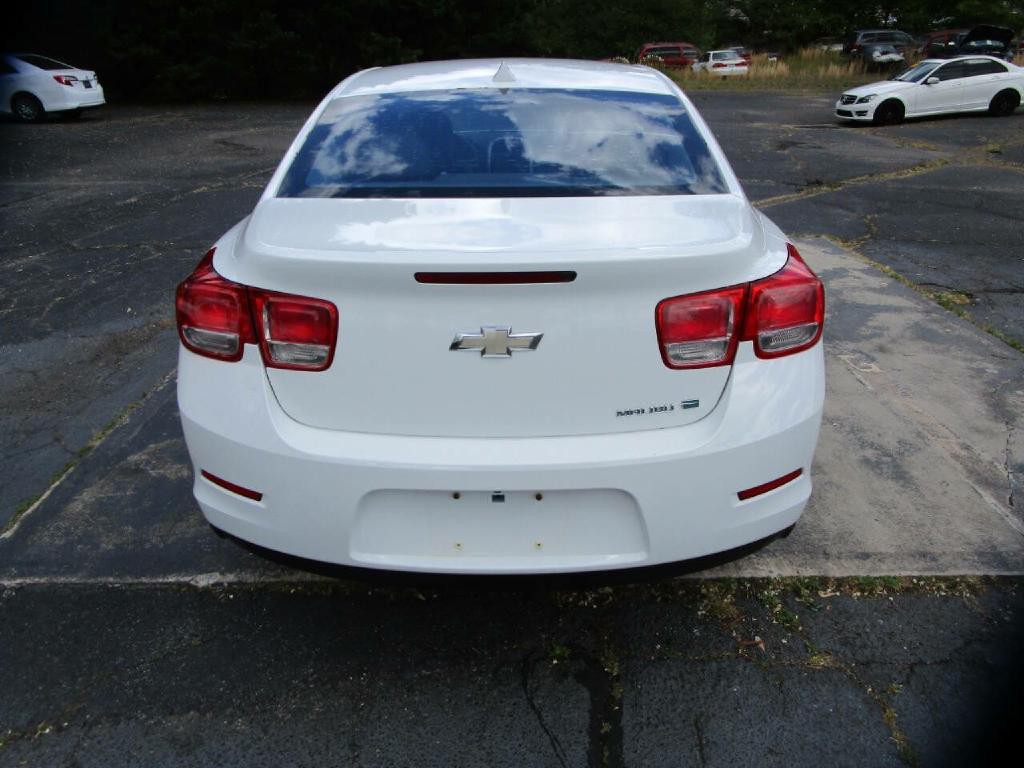 2013 Chevrolet Malibu Image 7