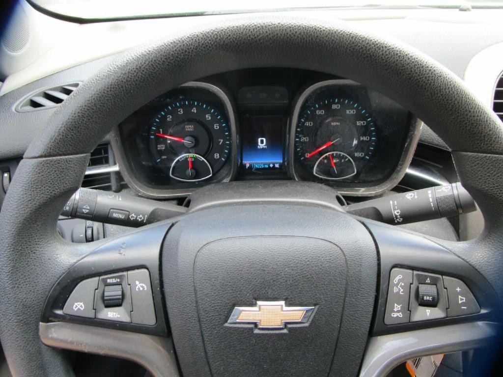 2013 Chevrolet Malibu Image 12