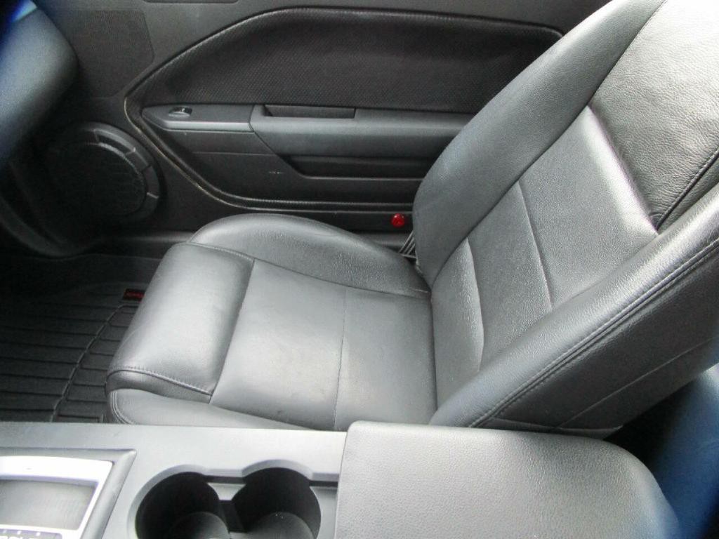 2006 Ford Mustang Image 15