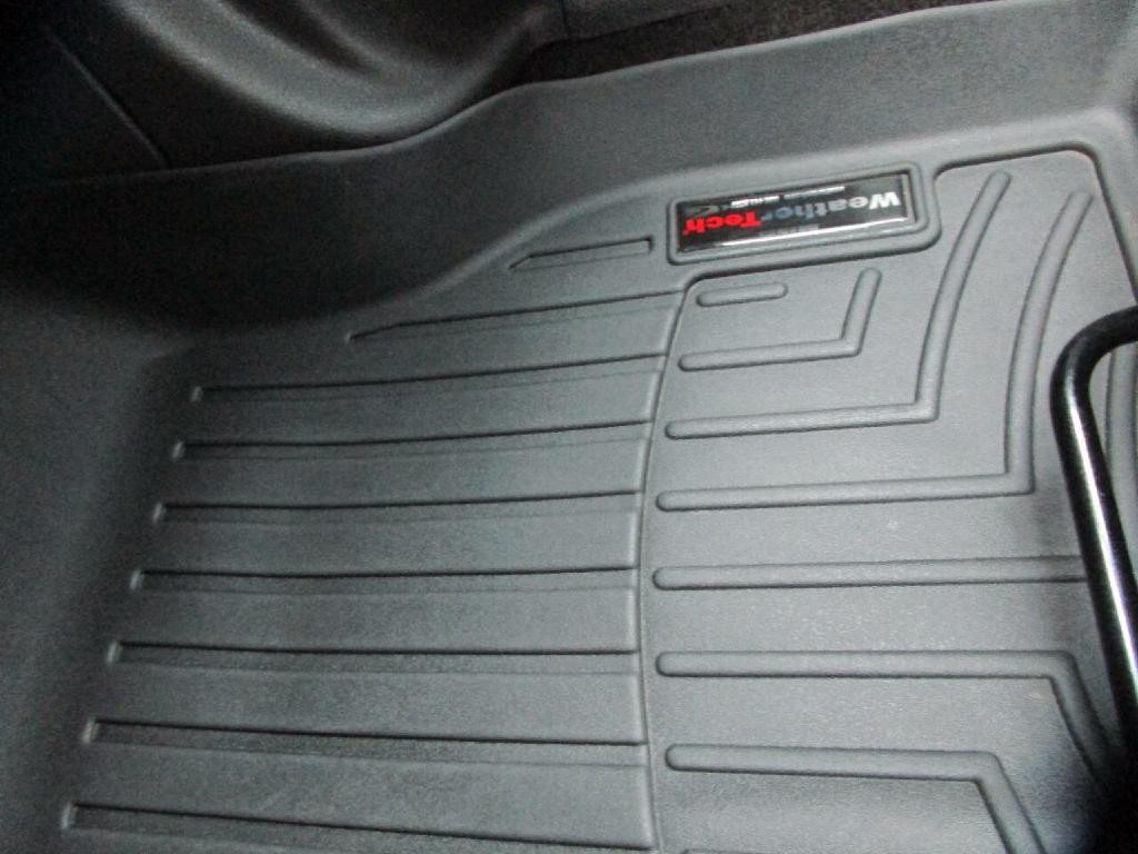 2006 Ford Mustang Image 16