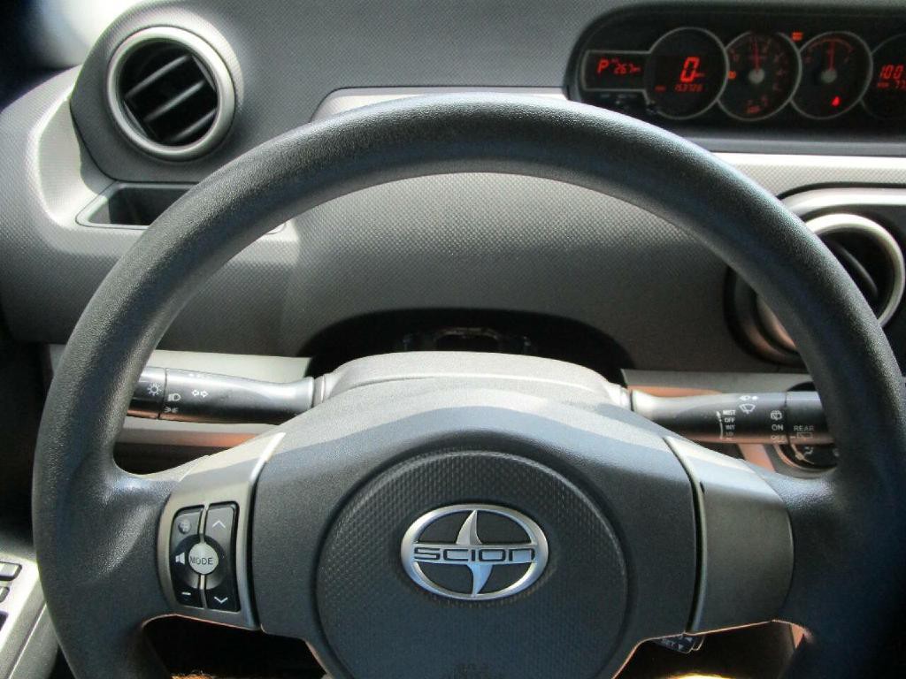 2014 Scion xB Image 11