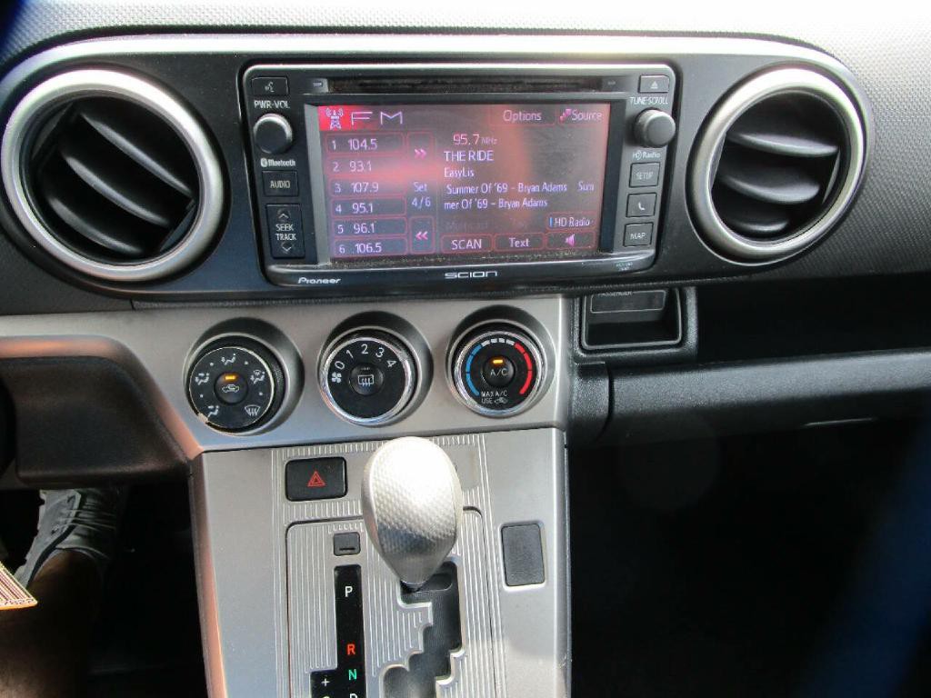 2014 Scion xB Image 14