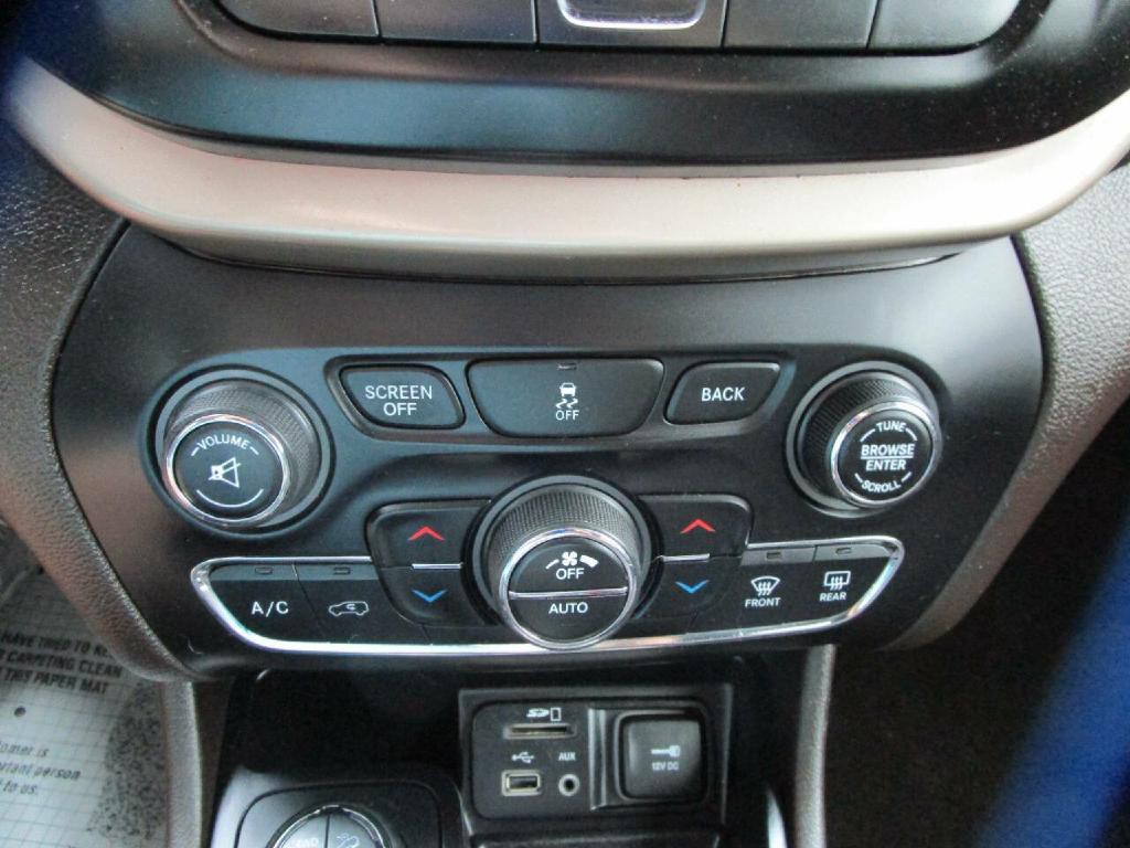 2014 Jeep Cherokee Image 15