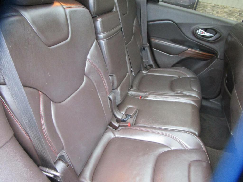 2014 Jeep Cherokee Image 21