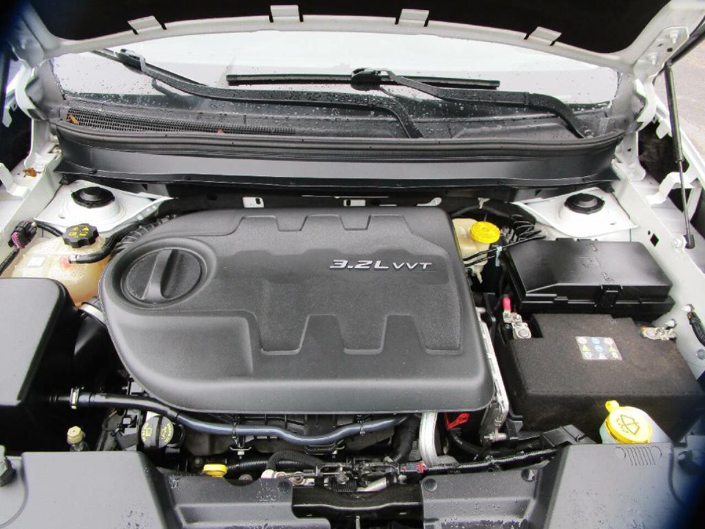 2014 Jeep Cherokee Image 24