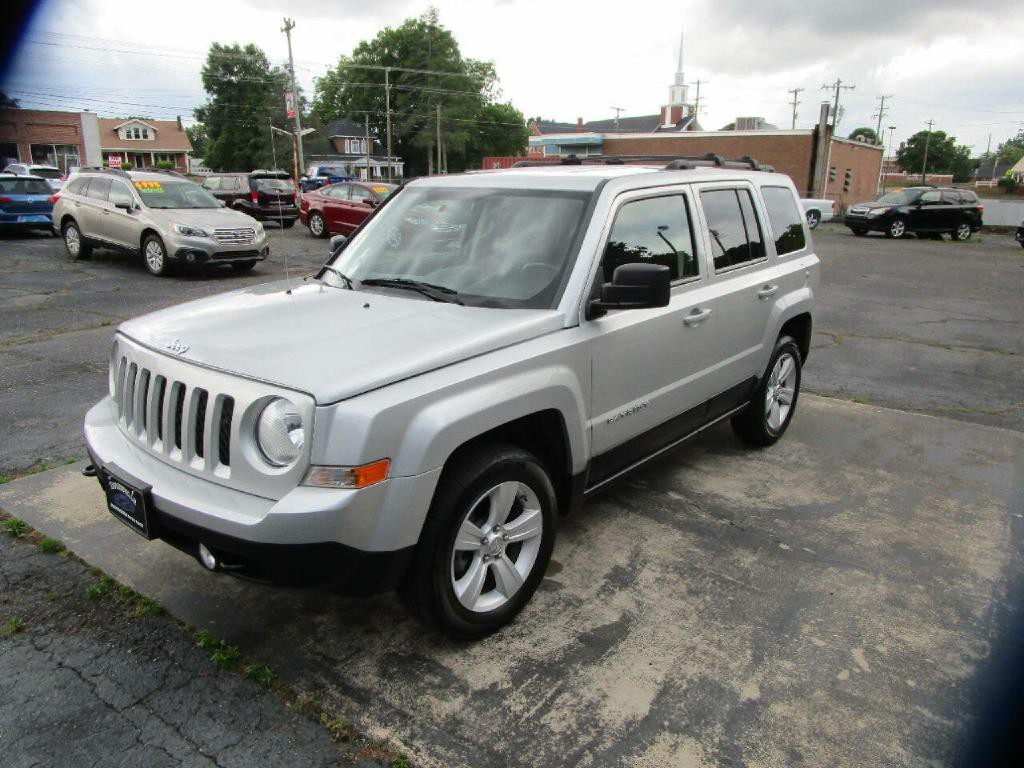 2011 Jeep Patriot Image 4
