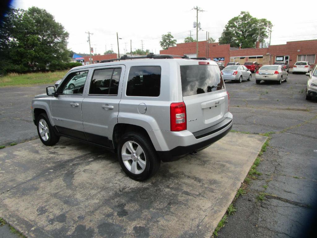 2011 Jeep Patriot Image 6