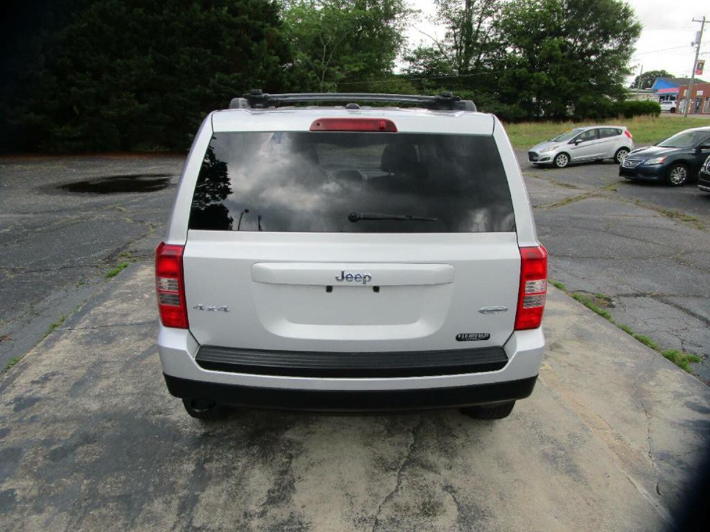 2011 Jeep Patriot Image 7