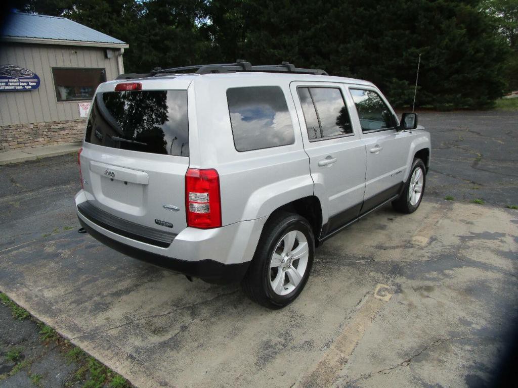 2011 Jeep Patriot Image 8
