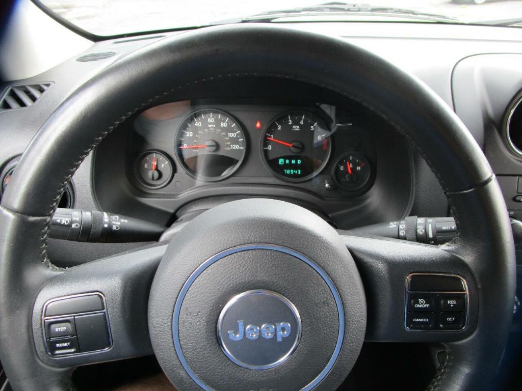 2011 Jeep Patriot Image 11