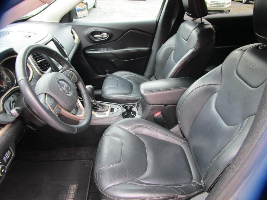 2015 Jeep Cherokee Image 10