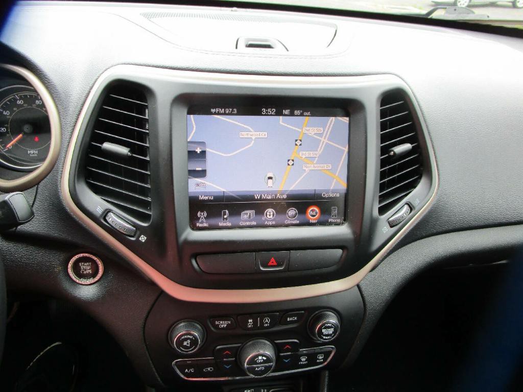 2015 Jeep Cherokee Image 14