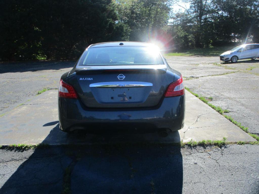 2009 Nissan Maxima Image 7