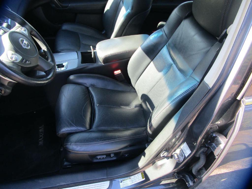 2009 Nissan Maxima Image 11