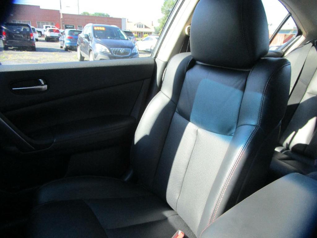 2009 Nissan Maxima Image 19