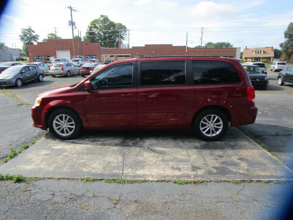 2014 Dodge Grand Caravan Image 2