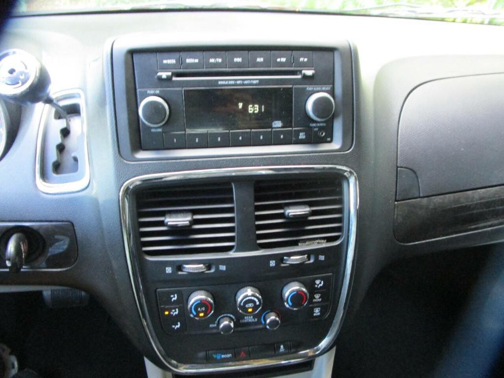 2014 Dodge Grand Caravan Image 13