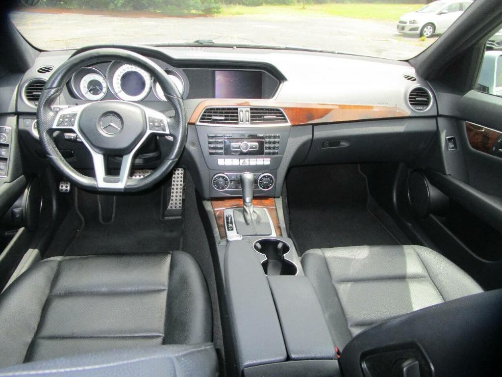 2014 Mercedes-Benz C-Class Image 9
