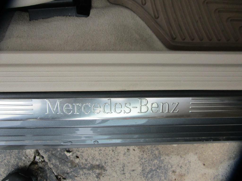 2016 Mercedes-Benz E-Class Image 23