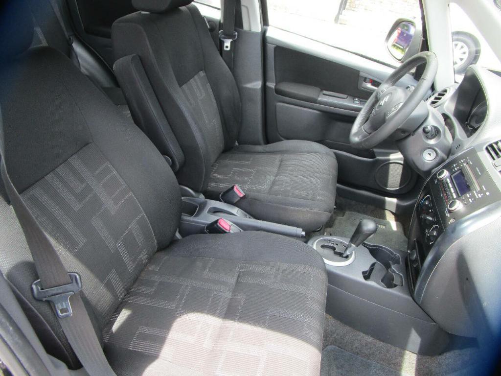 2012 Suzuki SX4 Image 18