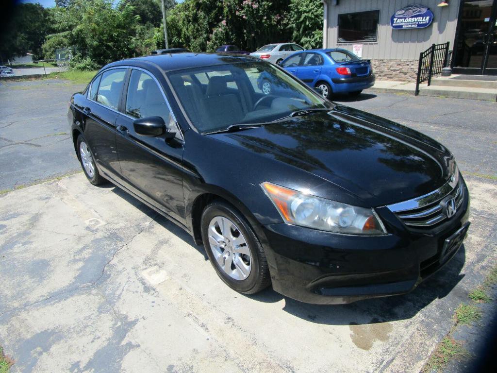 2012 Honda Accord Image 2