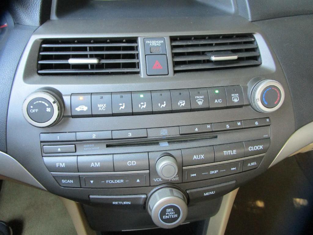 2012 Honda Accord Image 11