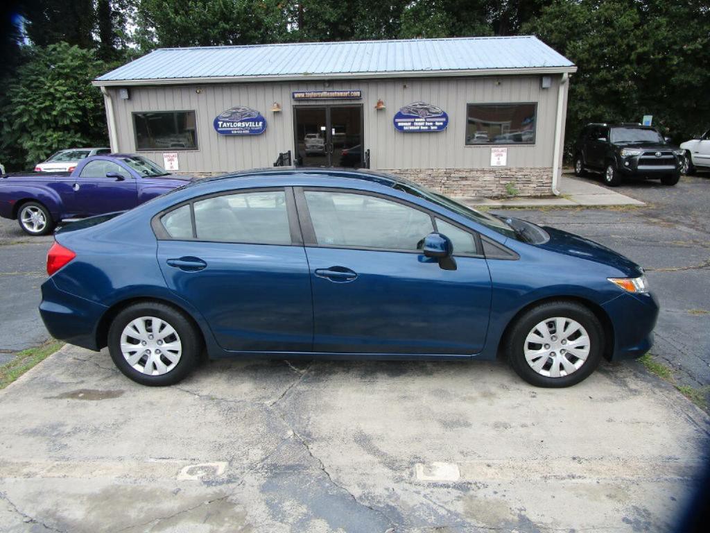 2012 Honda Civic Image 1