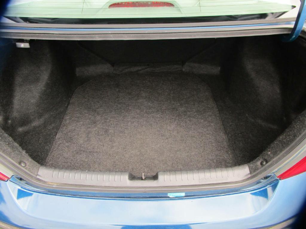 2012 Honda Civic Image 17