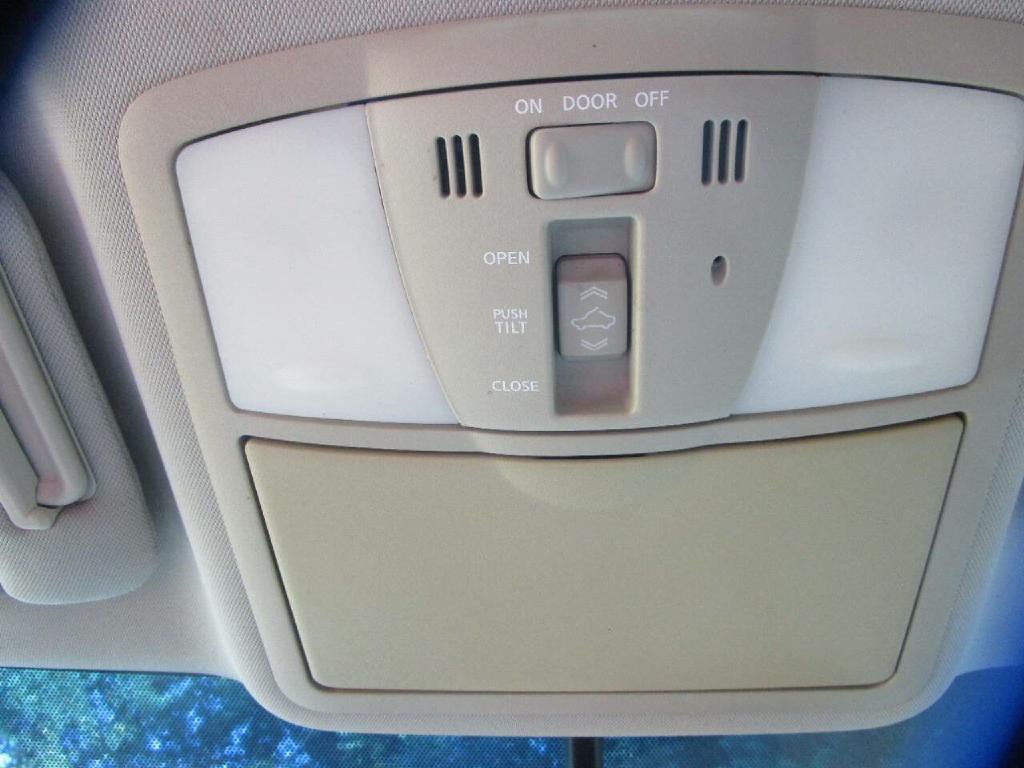 2010 Nissan Murano Image 17