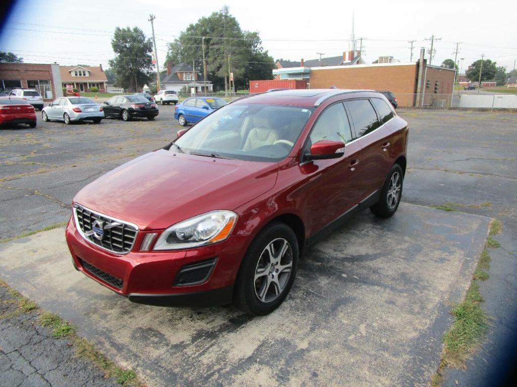 2011 Volvo XC60 Image 4