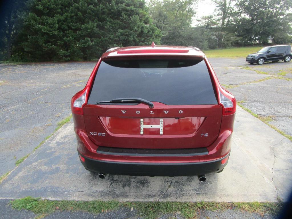 2011 Volvo XC60 Image 7