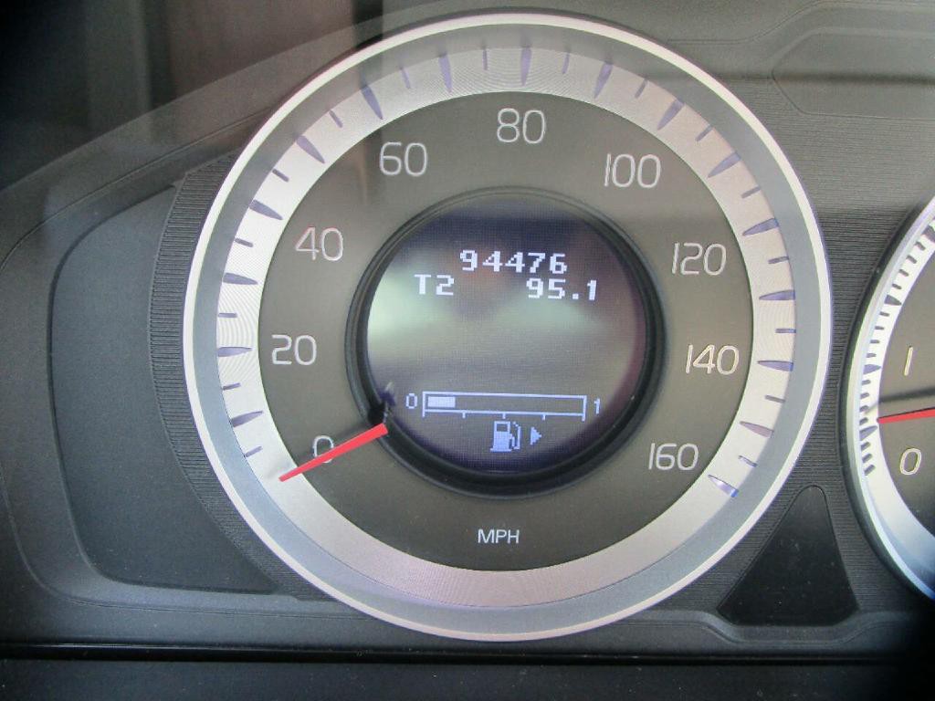 2011 Volvo XC60 Image 13