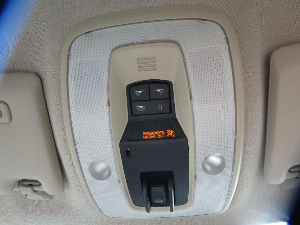 2011 Volvo XC60 Image 16