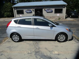 Image for 2017 Hyundai Accent SE ID: 7721089