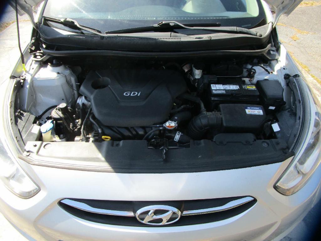 2017 Hyundai Accent Image 21