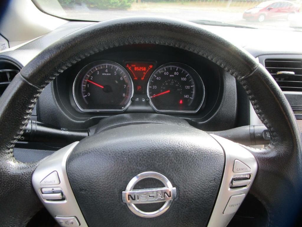 2014 Nissan Versa Image 12