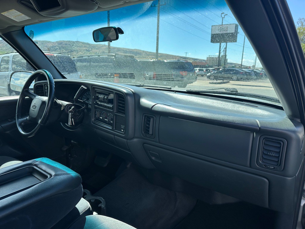 2002 Chevrolet Silverado 1500 Image 13