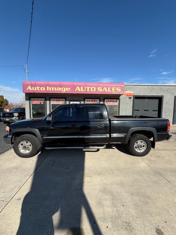 2002 GMC Sierra Image 1