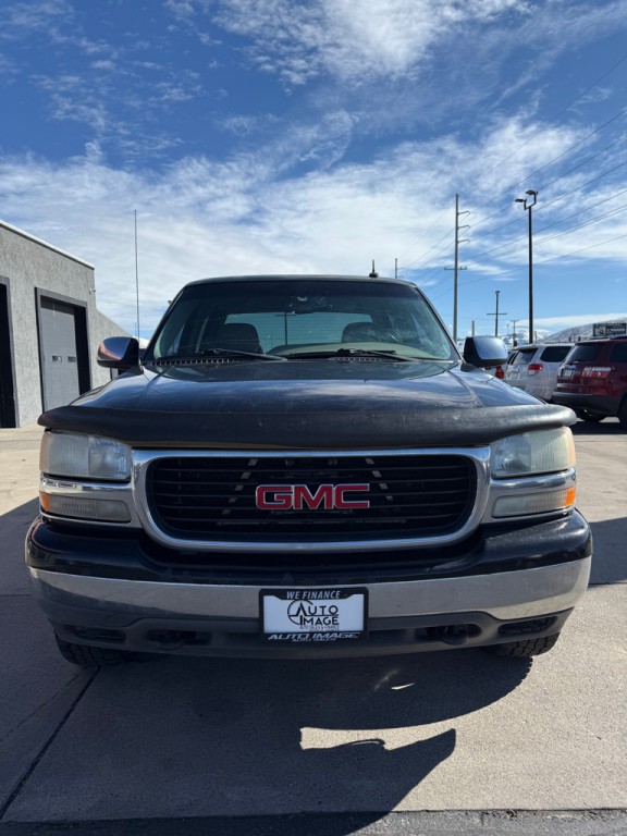 2002 GMC Sierra Image 2