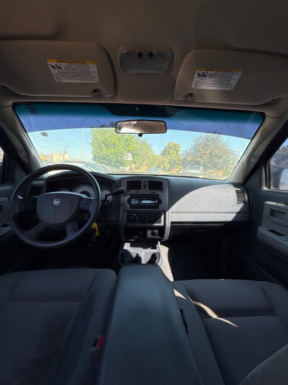 2006 Dodge Dakota Image 11