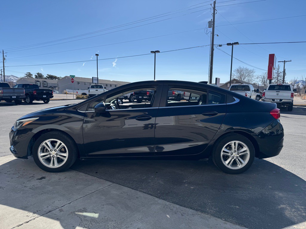 2018 Chevrolet Cruze Image 6