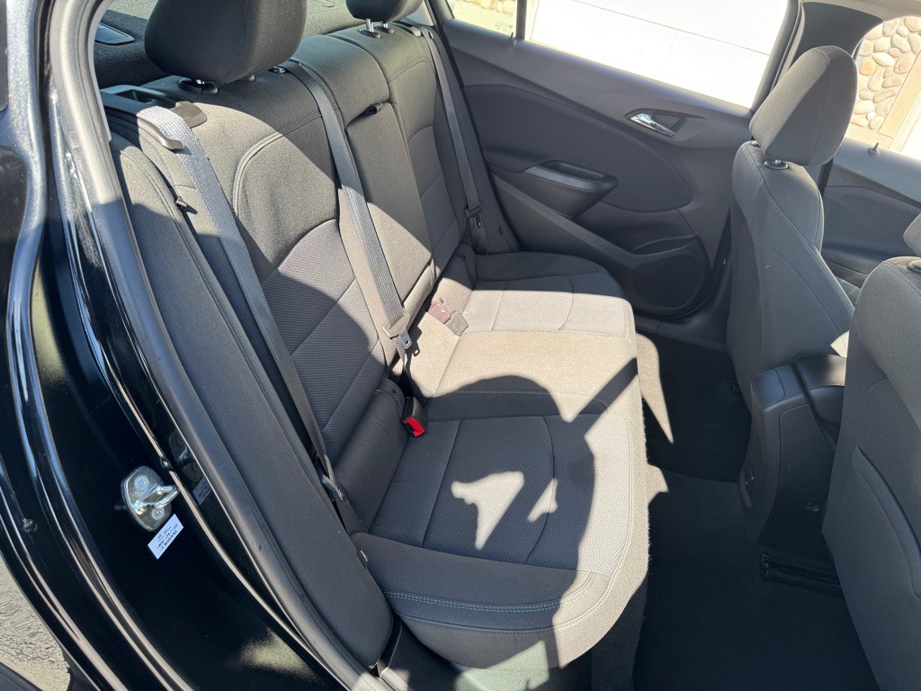 2018 Chevrolet Cruze Image 12