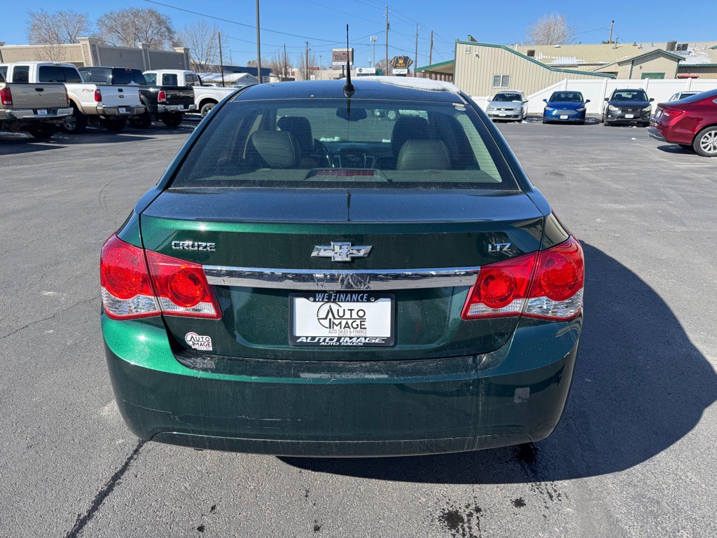 2014 Chevrolet Cruze Image 5