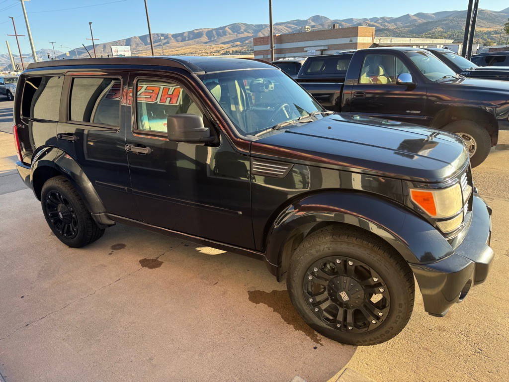 2009 Dodge Nitro Image 3