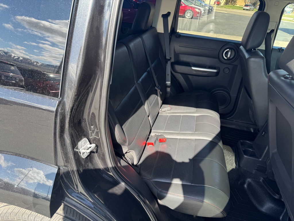 2009 Dodge Nitro Image 11