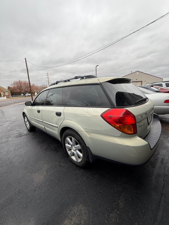 2006 Subaru Legacy Image 4