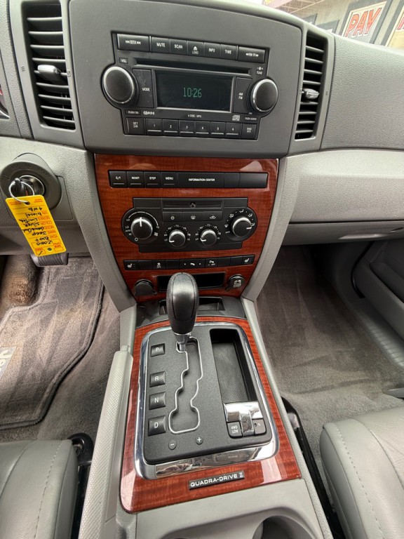 2007 Jeep Grand Cherokee Image 12