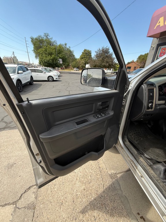 2011 Dodge Ram 3500 Image 15